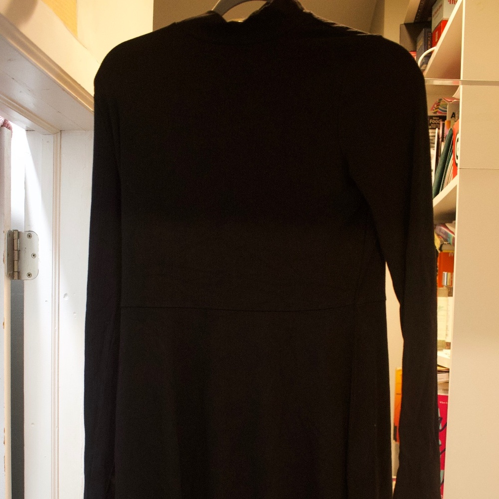 Elegant Black Long-Sleeve Dress